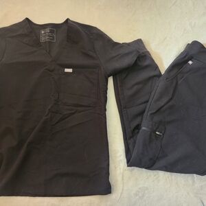 Black Scrub Set